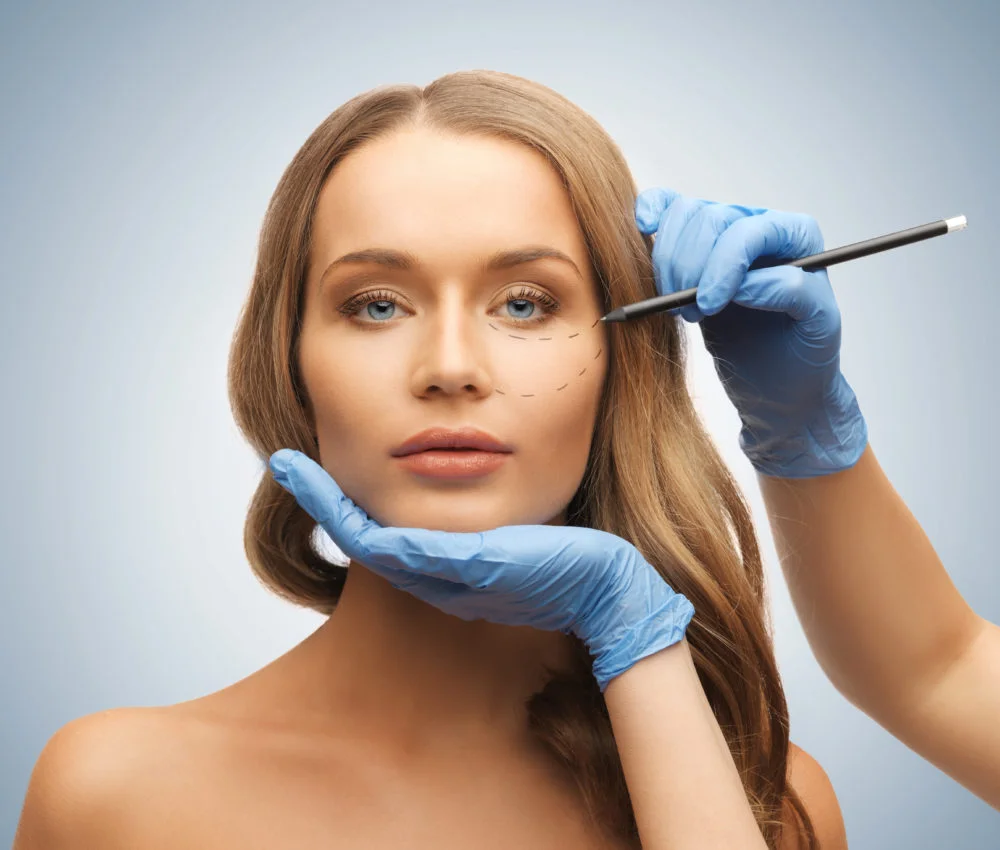 How soon can I return to work or normal activities after facial feminization surgery? 1 How soon can I return to work or normal activities after facial feminization surgery?