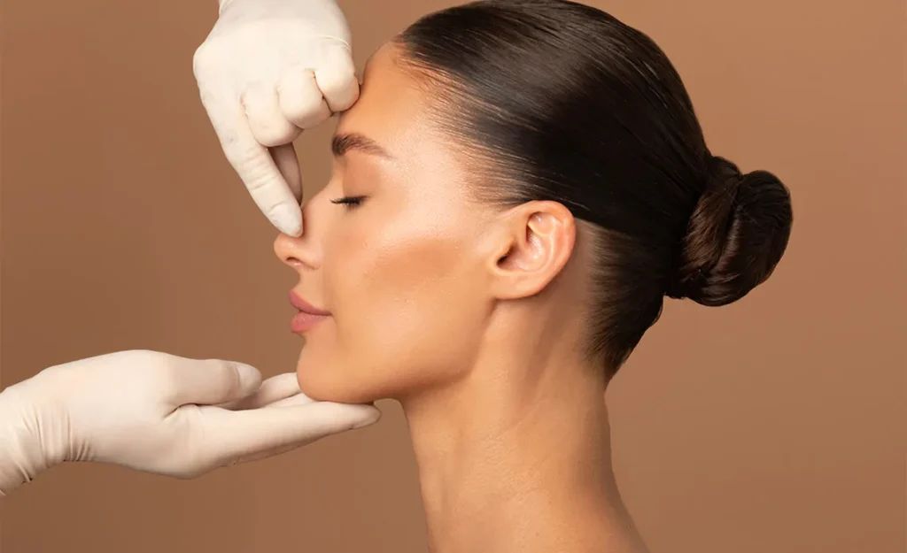 Reducción de la base alar y cirugía de la punta nasal en la feminización facial: una guía para una nariz más bella docente médico mfo