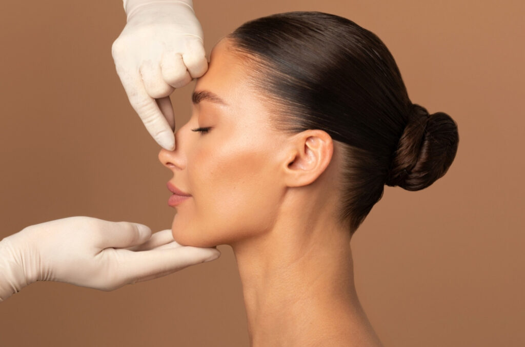 Guía Femenina para Mujeres Trans: ¿Por qué es Importante la Rinoplastia? 1 rinoplastia