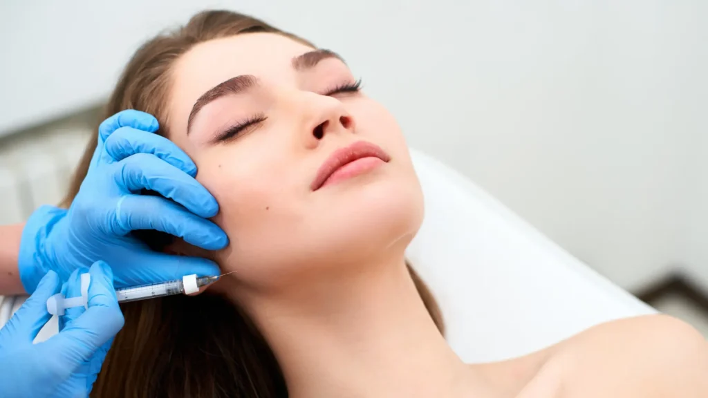 Jawline Reduction and Genioplasty: 5 Step Comparison of the FFS Process in the UK and Turkey 1 Mâchoire