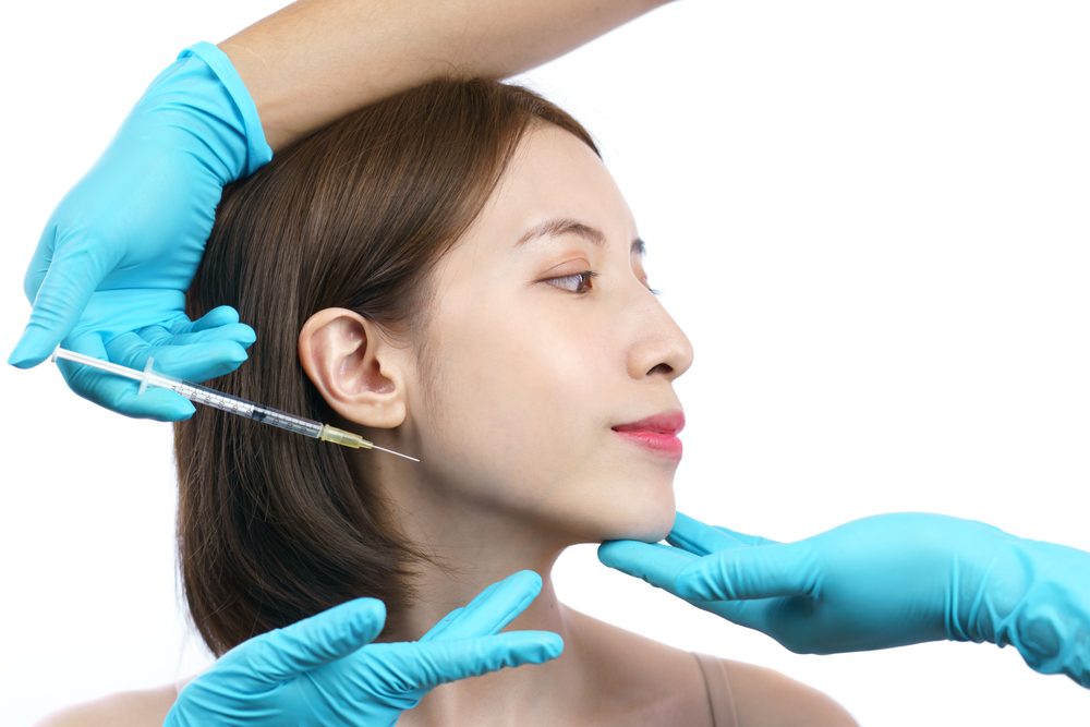 Jawline for Trans Women: What Does This Surgery Aim to Achieve? 1 Jawline