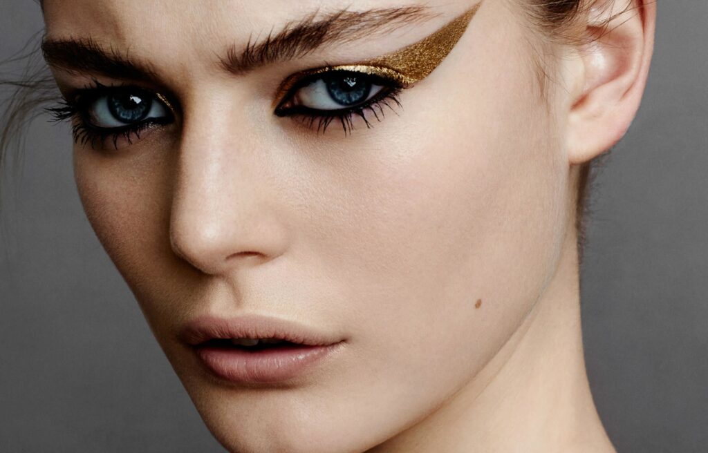 Makeup Has No Gender: Long Live Beauty for Everyone 2 femmes trans