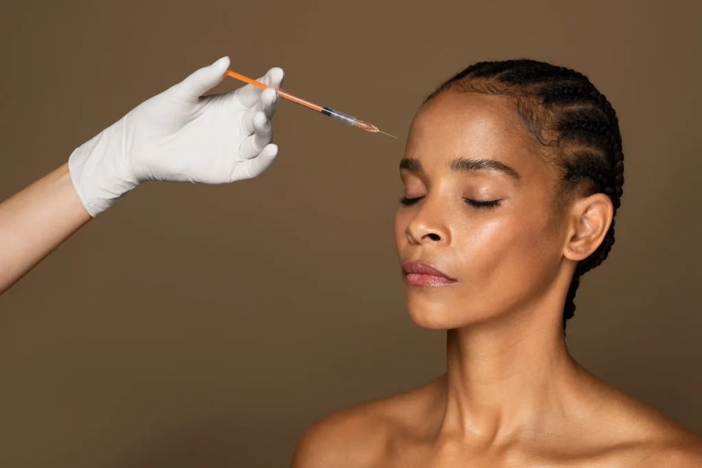 Cirugía de retroceso del seno frontal: un toque femenino que transforma los rasgos faciales retroceso del seno frontal